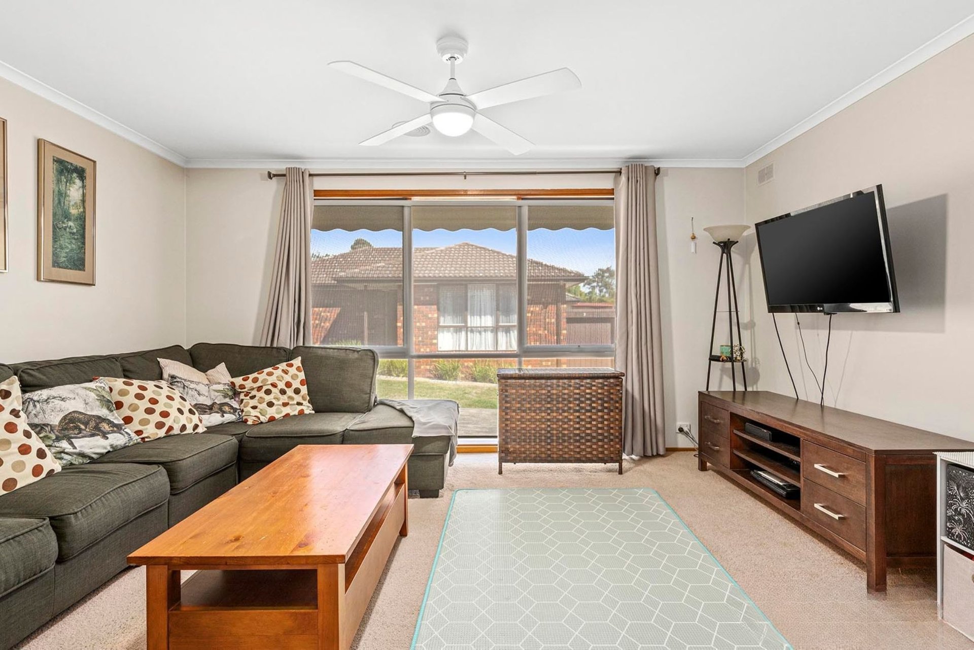 1/315 Hull Road, Mooroolbark image 3