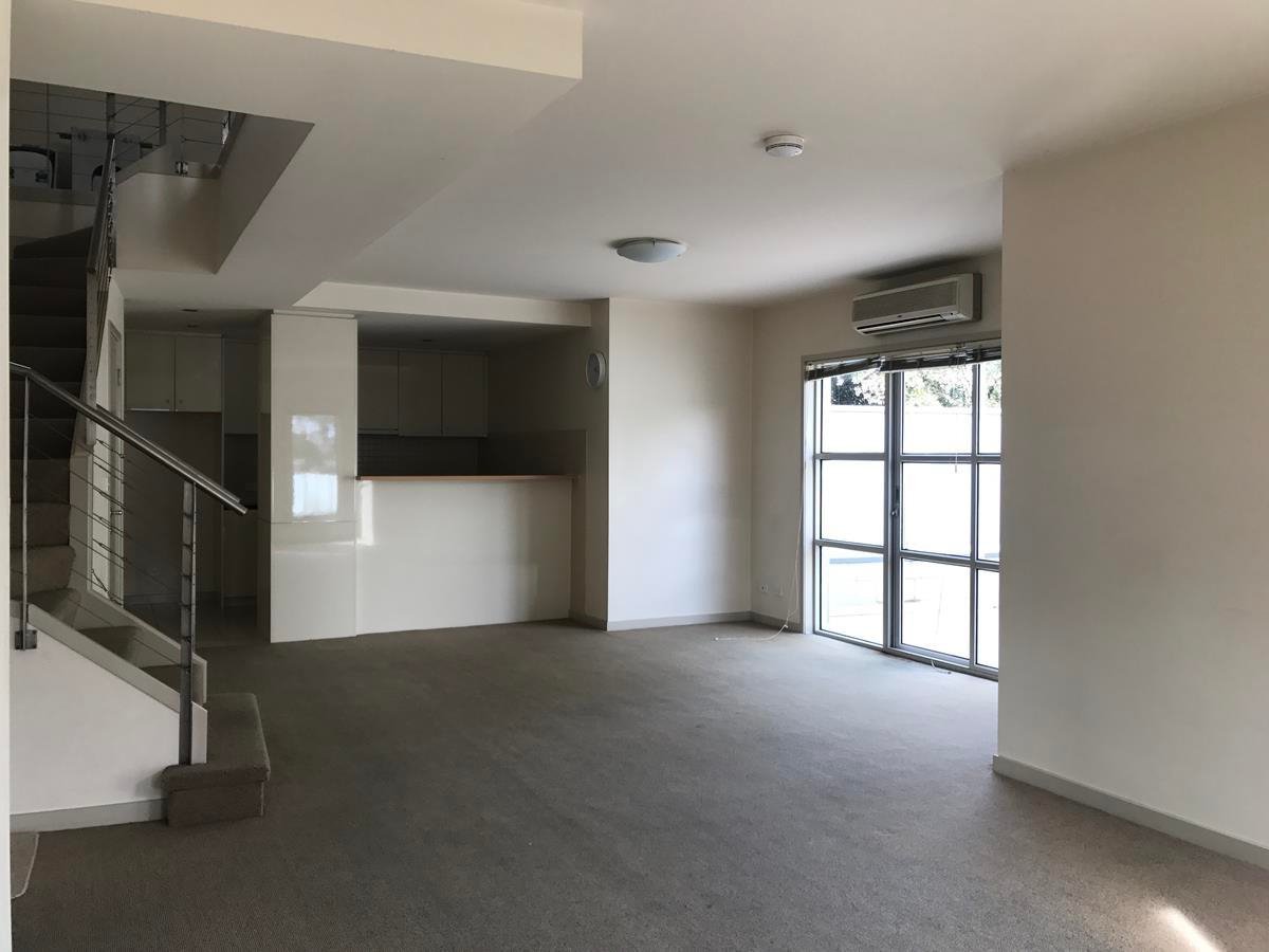 13/152 Princess Street, Kew image 3