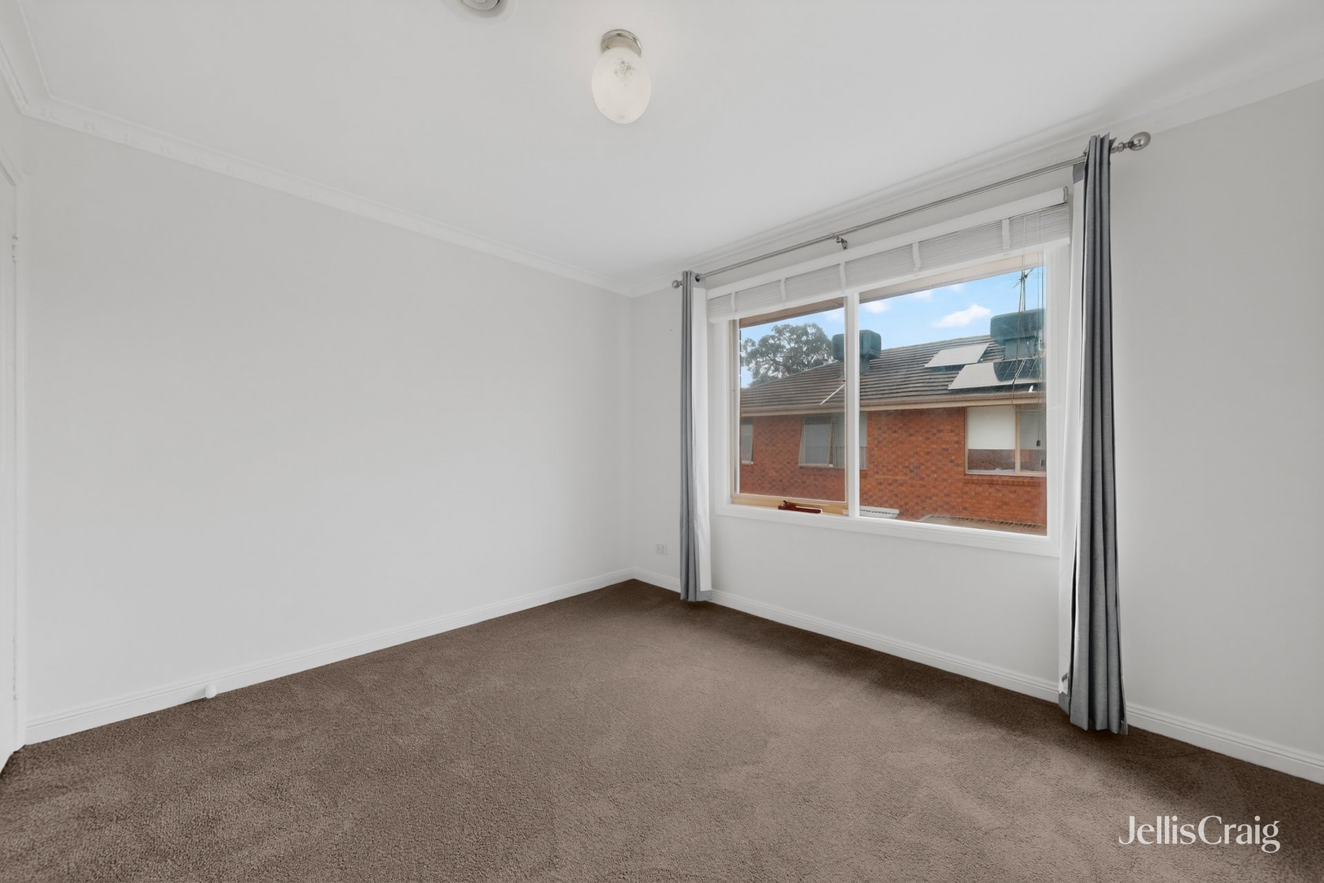 13/15A Wattle Grove, Mckinnon image 11