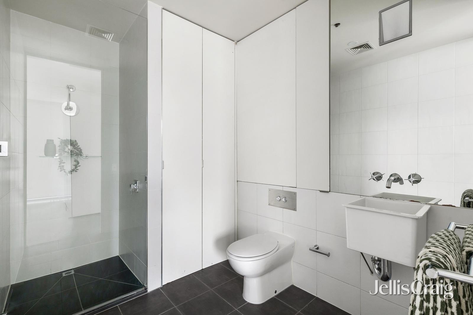 13/161-165 Greville Street, Prahran image 7