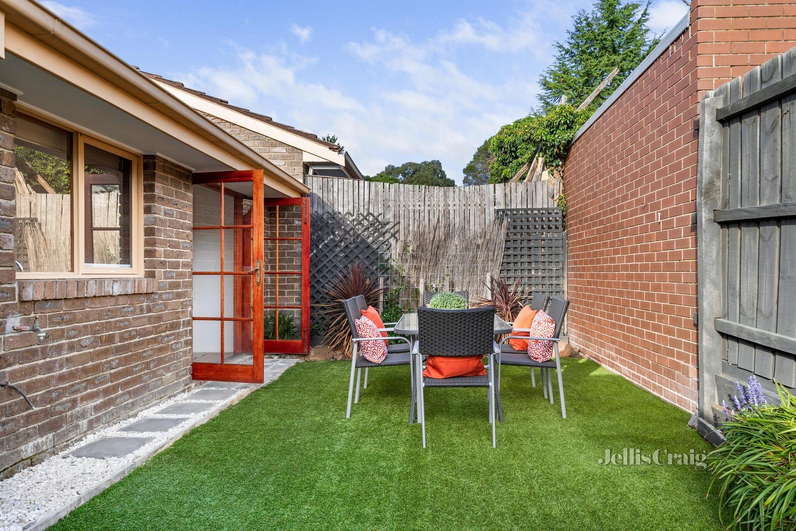 13/166 Station Street, Box Hill South image 7