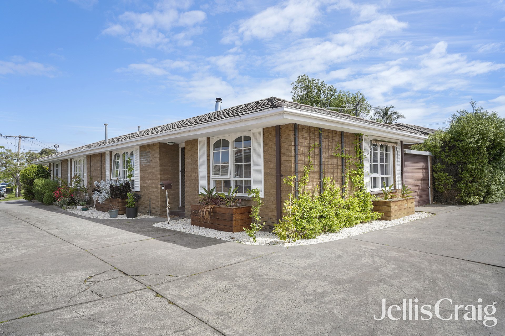 13/17a Judd Parade, Cheltenham image 2