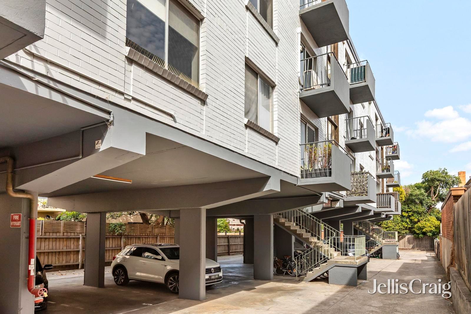 13/193 Brighton Road, Elwood image 1