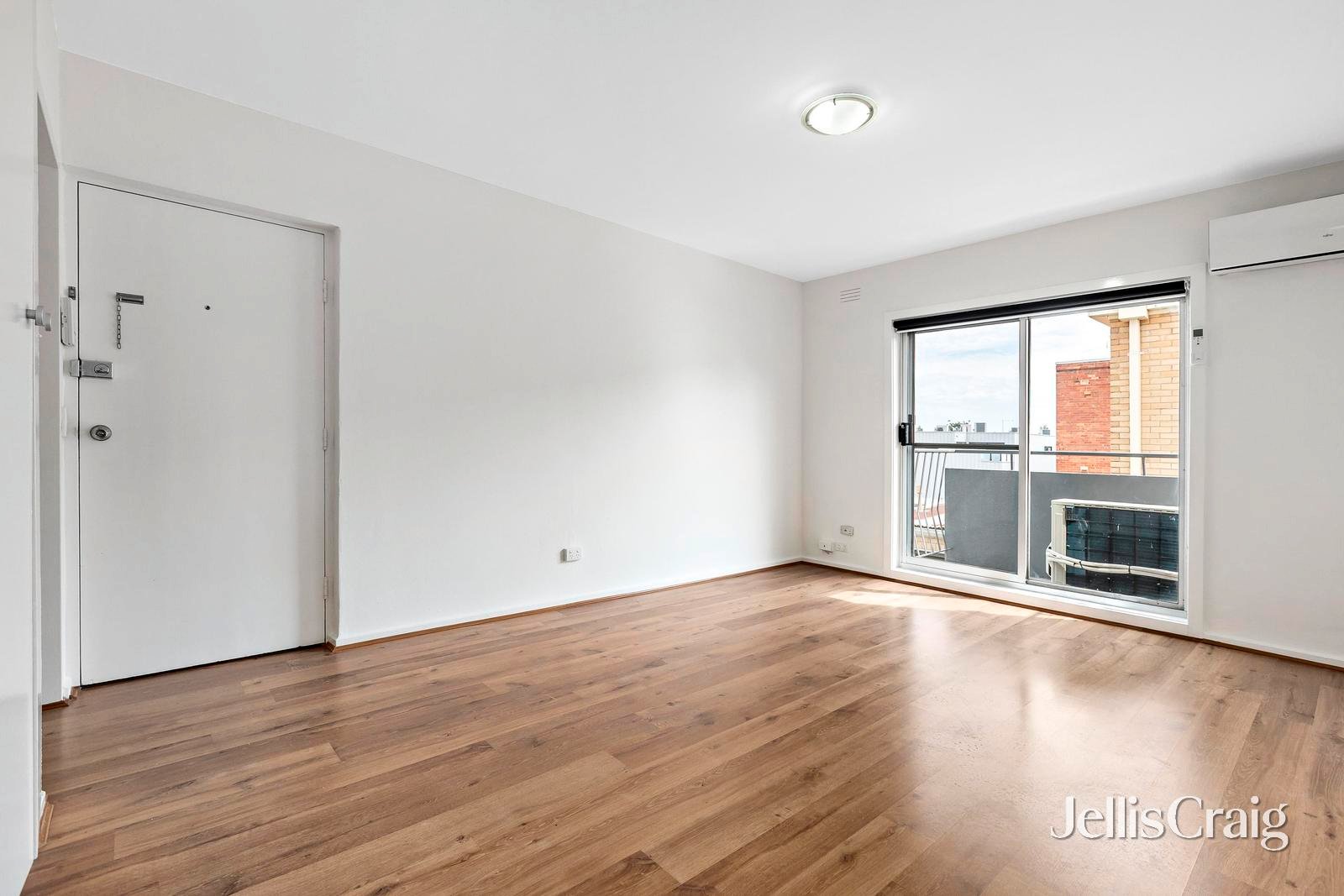 13/193 Brighton Road, Elwood image 4