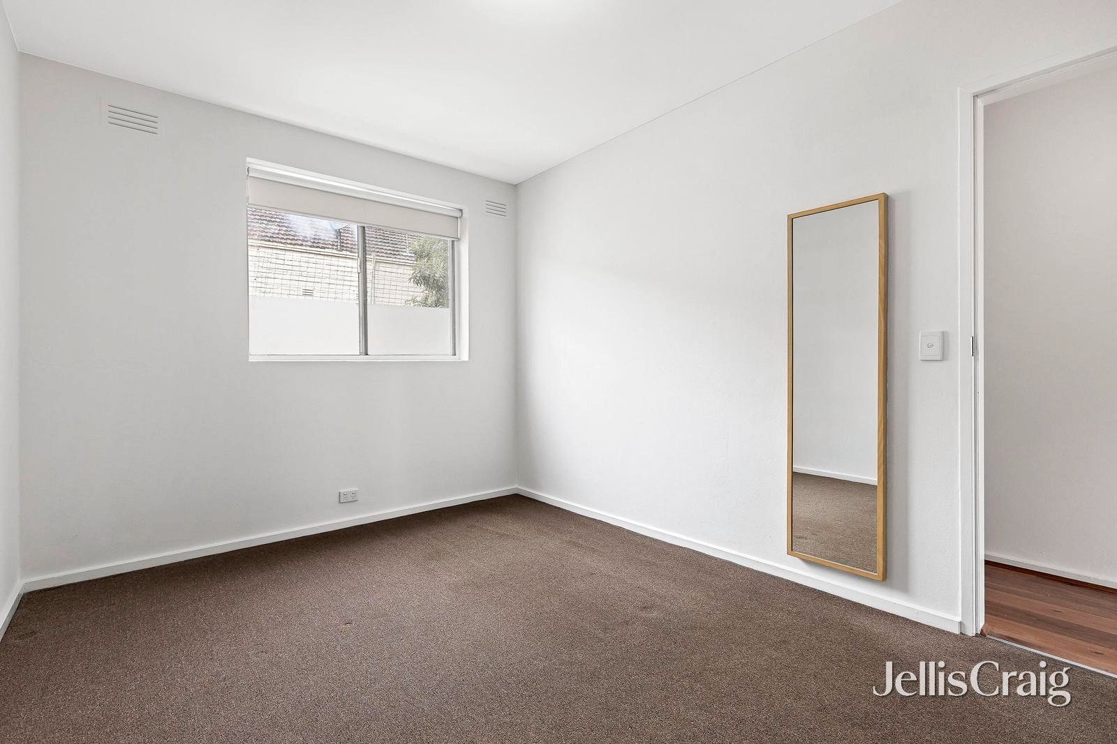 13/193 Brighton Road, Elwood image 6