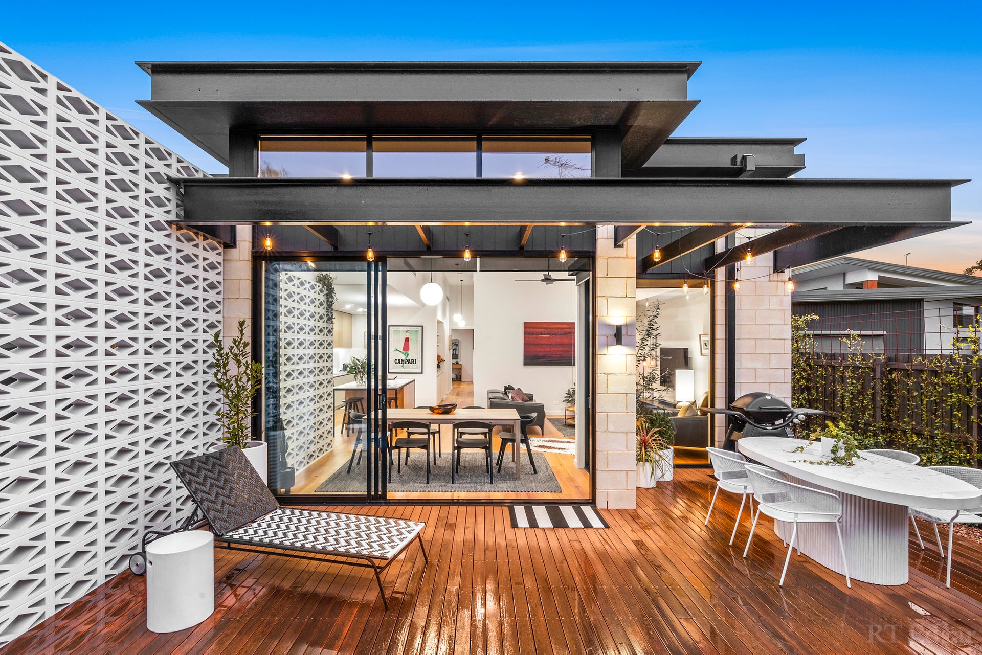 Property Gallery Thumbnail 6
