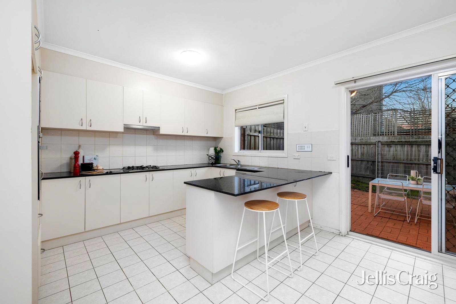 13/1D Tovan Akas Avenue, Bentleigh image 6