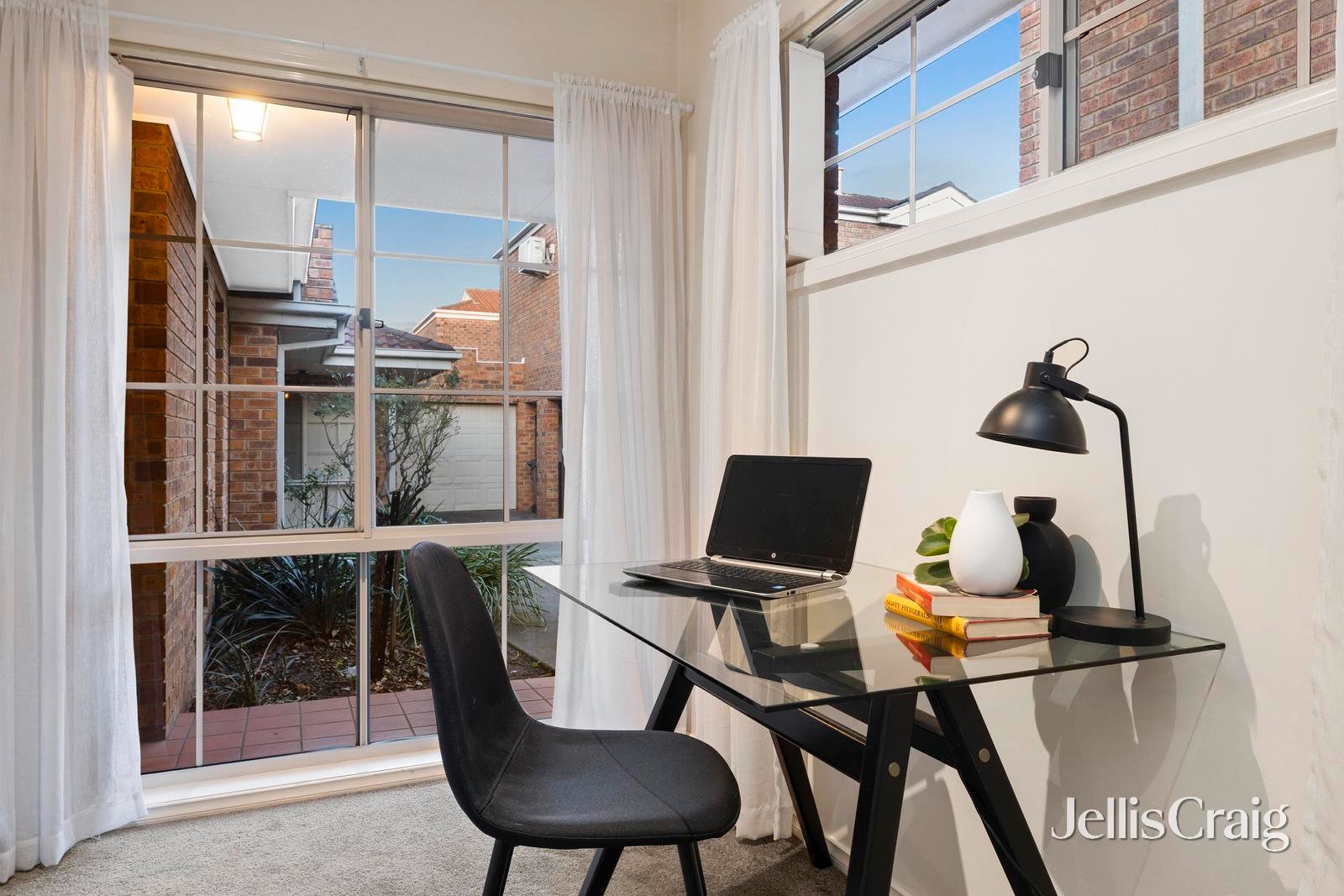 13/1D Tovan Akas Avenue, Bentleigh image 8