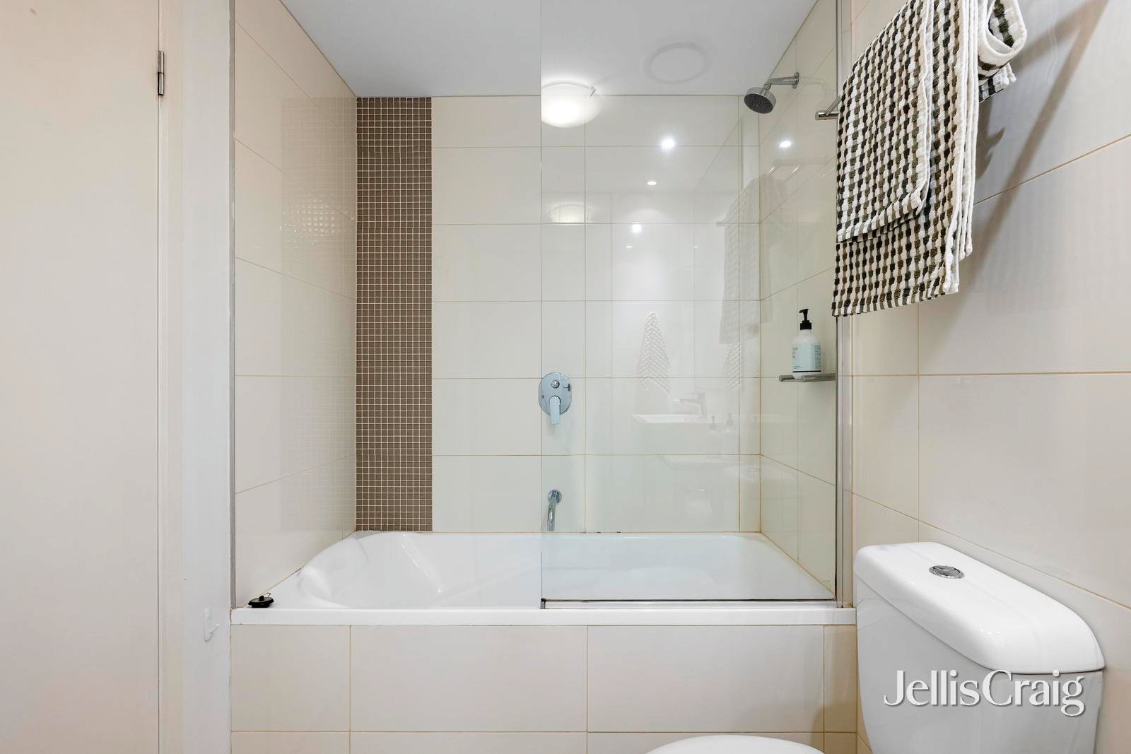 13/2-4 William Street, Murrumbeena image 10