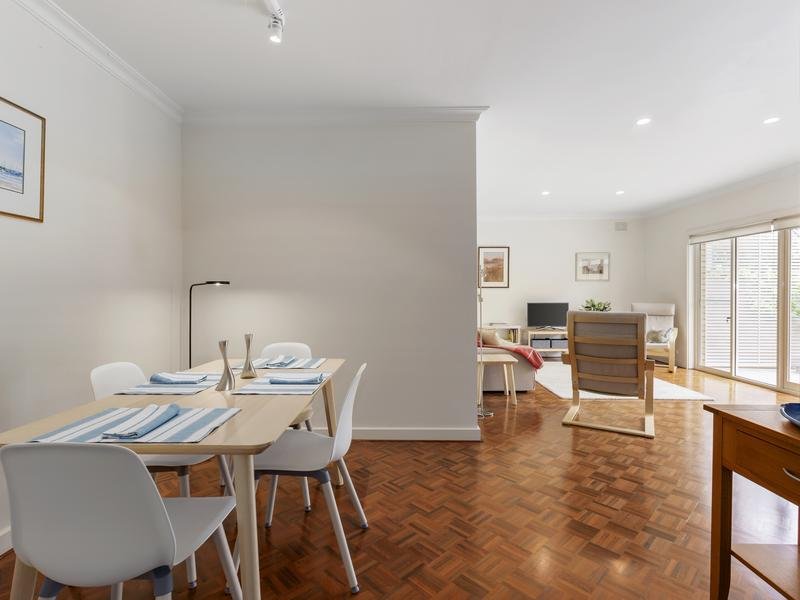 1/32 Barton Street, Surrey Hills image 4