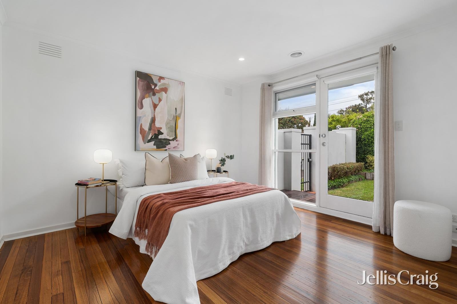1/32 Florence Road, Surrey Hills image 5