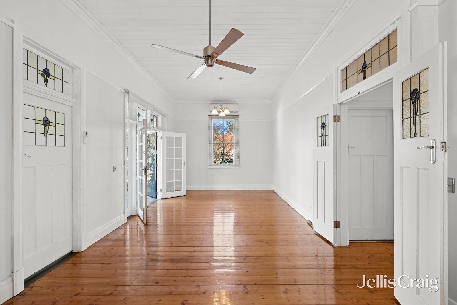 132 Harmony Way, Harcourt image 5