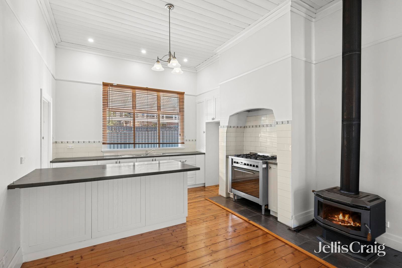 132 Harmony Way, Harcourt image 6