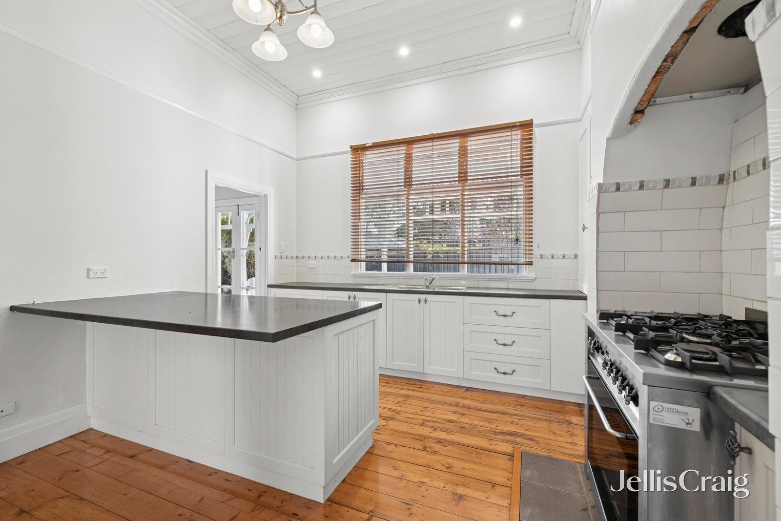 132 Harmony Way, Harcourt image 7