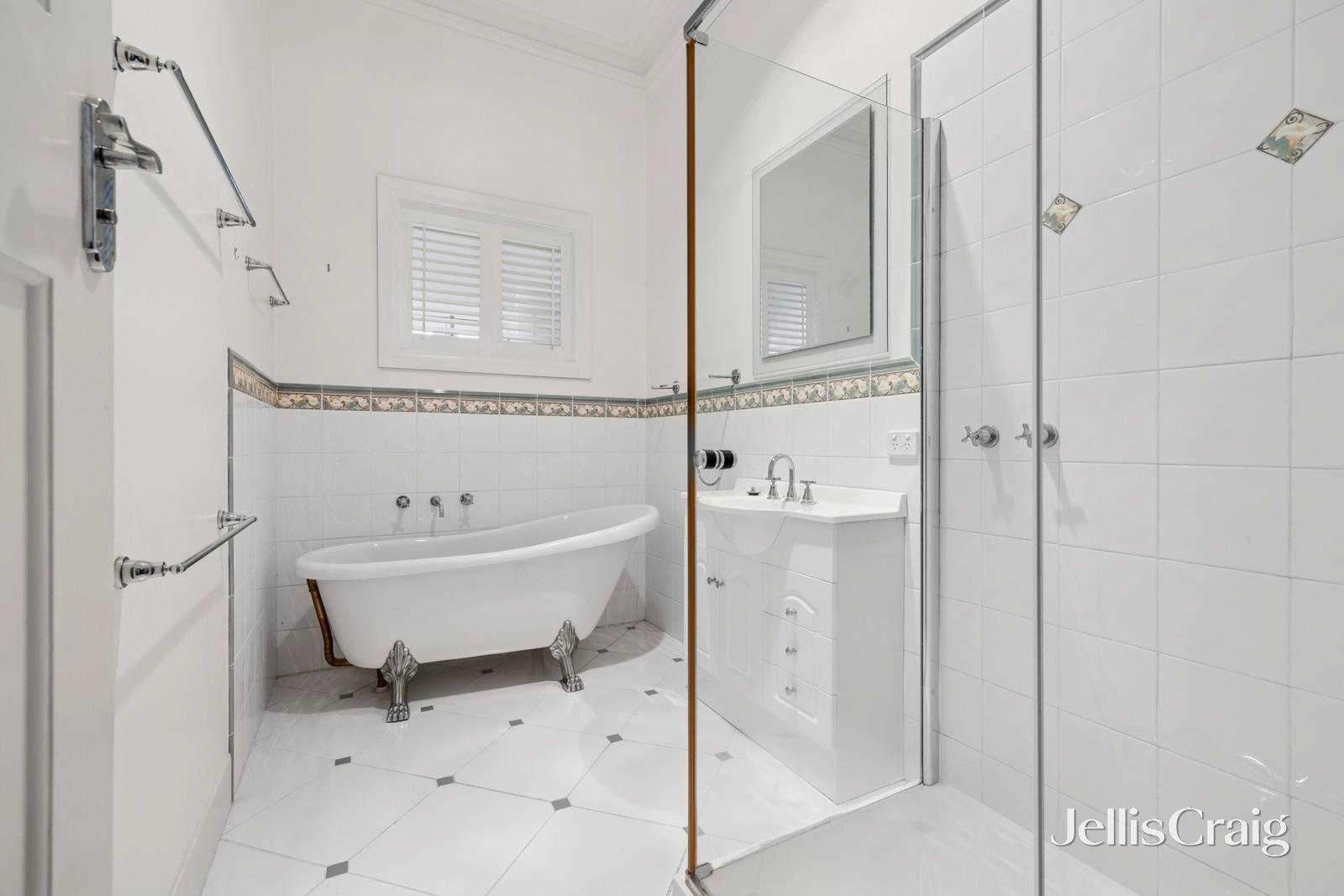 132 Harmony Way, Harcourt image 11