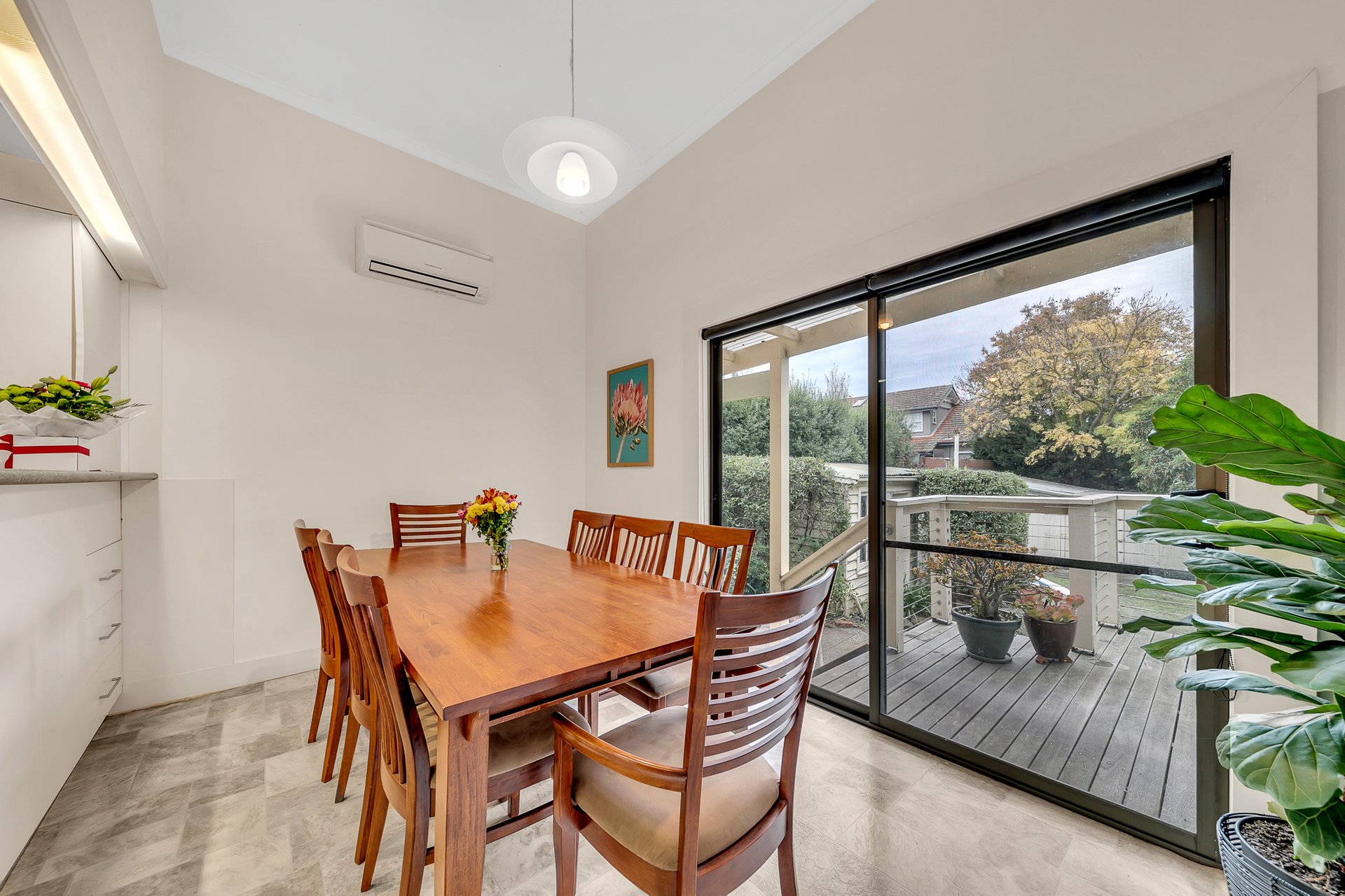 132 Noble Street, Newtown image 5