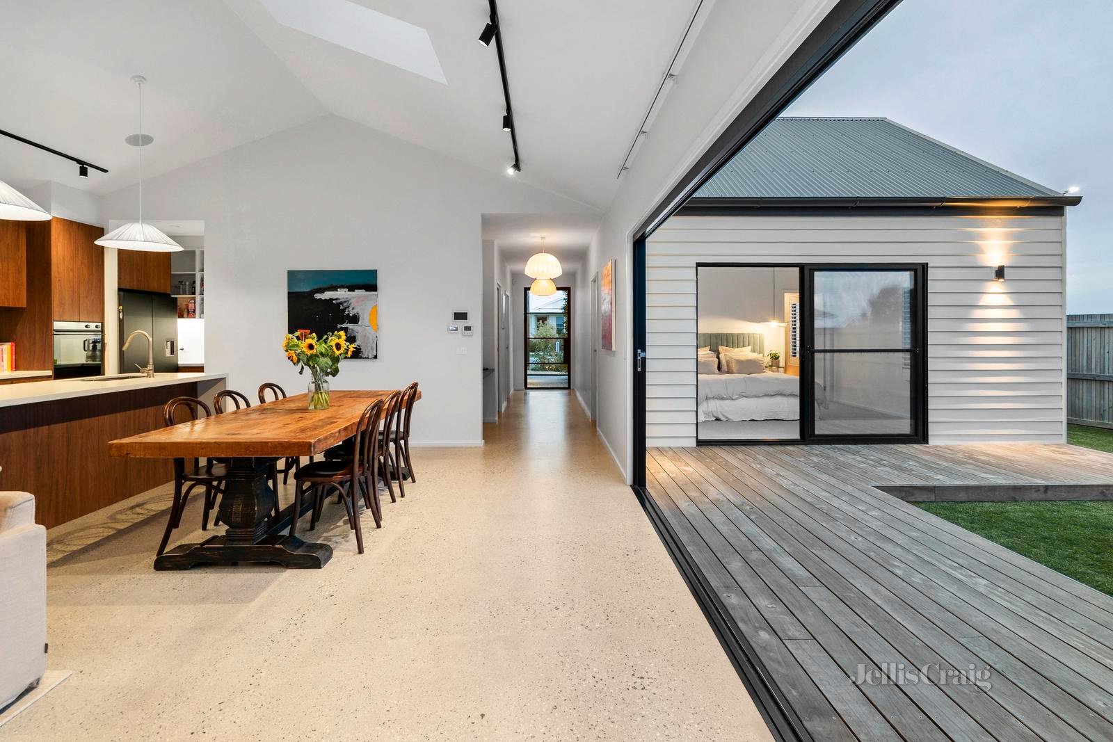 132 Oakdean Boulevard, Ocean Grove image 4
