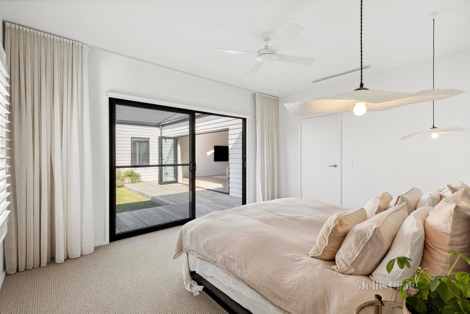 132 Oakdean Boulevard, Ocean Grove image 11