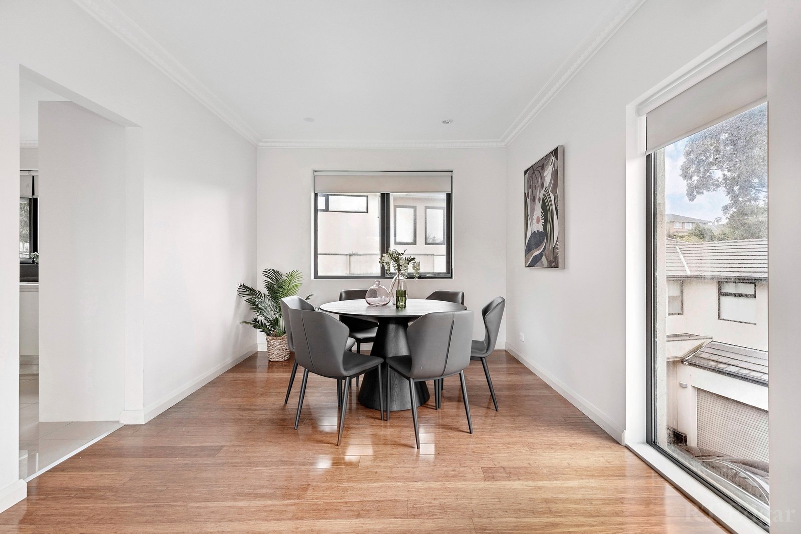 Property Gallery Thumbnail 4