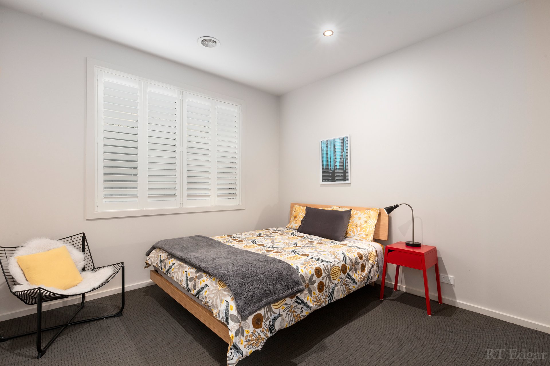 Property Gallery Thumbnail 13