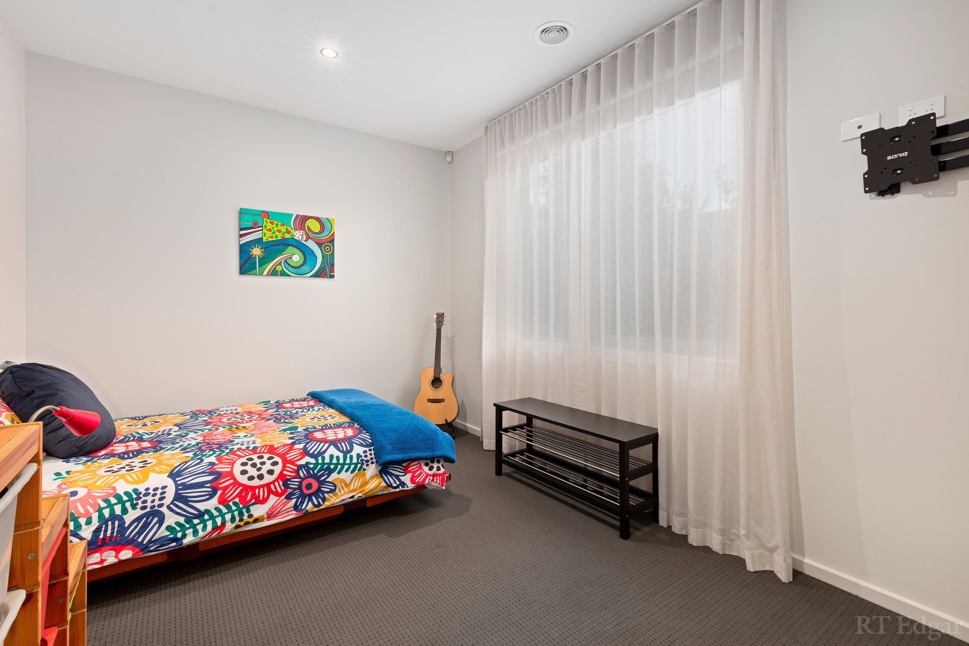 Property Gallery Thumbnail 14