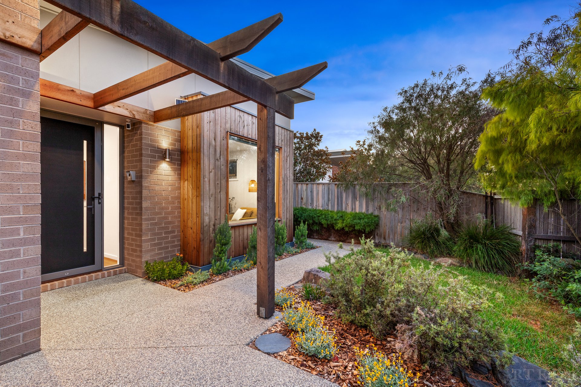 Property Gallery Thumbnail 17