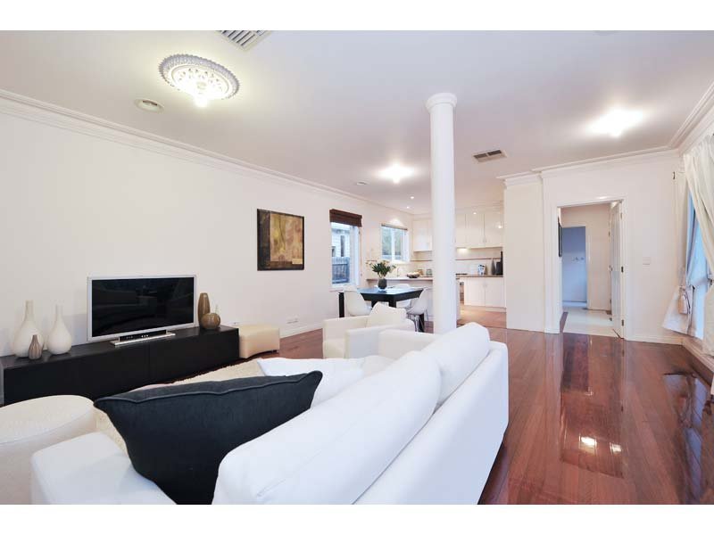 1/32 Severn Street, Yarraville image 4