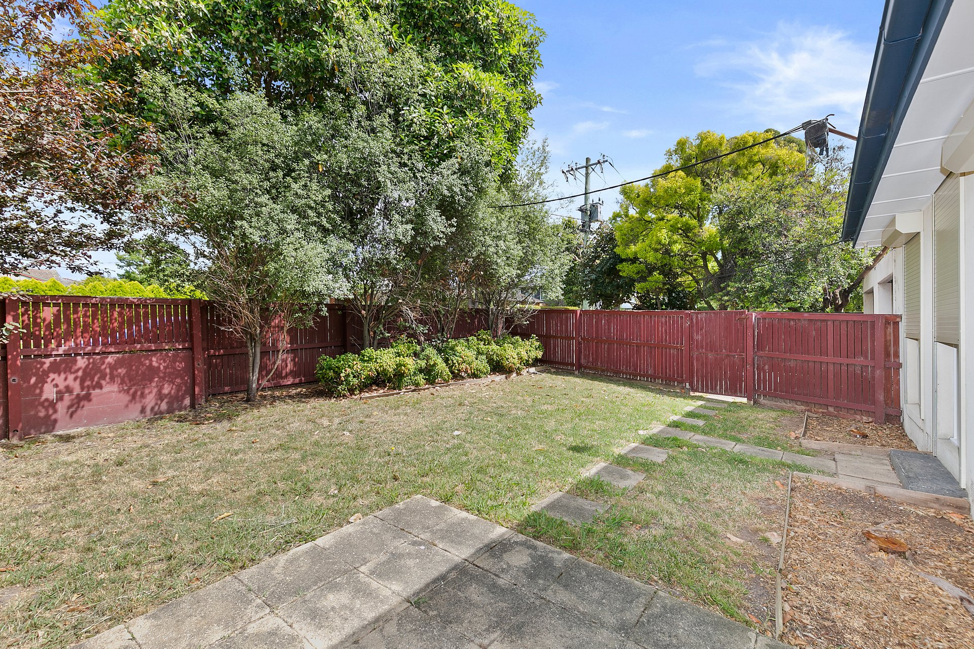 1/32 Simpsons Road, Box Hill image 6