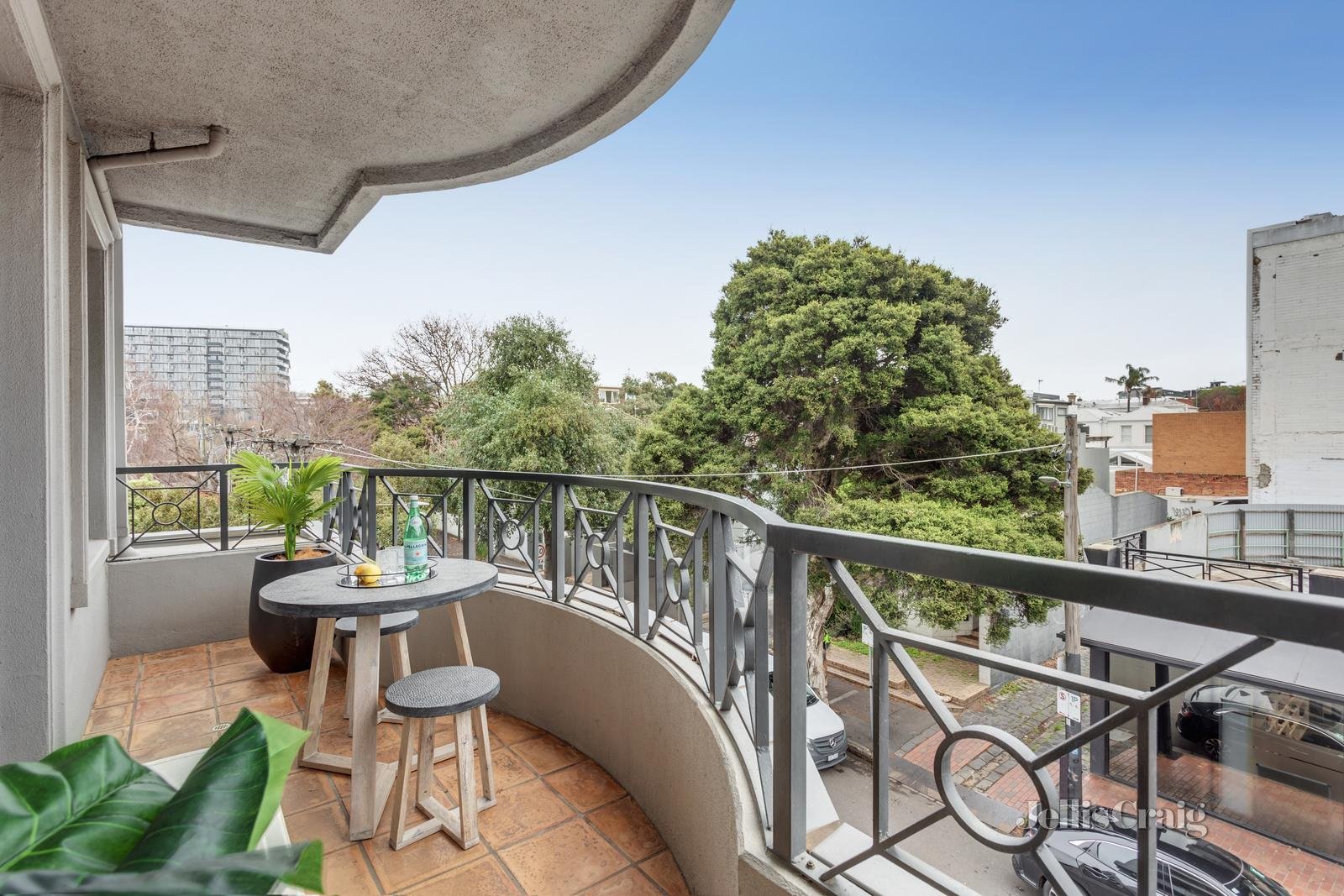 1/320 Toorak Road, South Yarra image 3