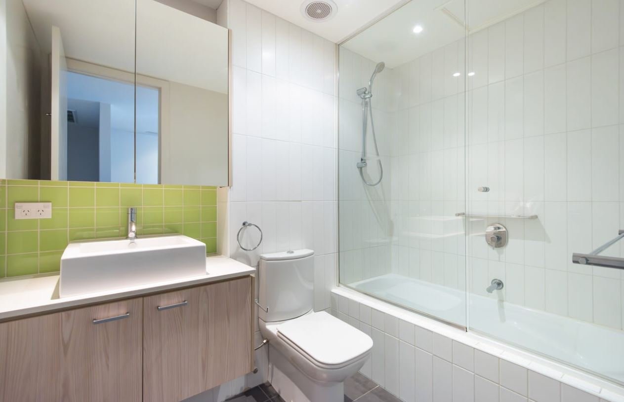 Property Gallery Thumbnail 9