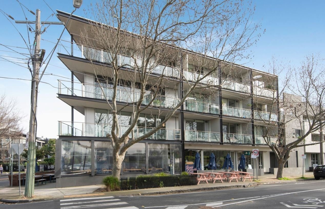 Property Gallery Thumbnail 11