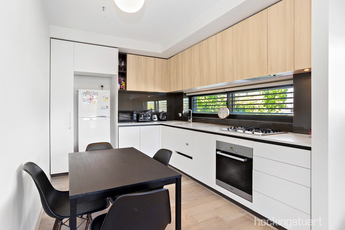 13/204 Whitehorse Road, Balwyn image 4