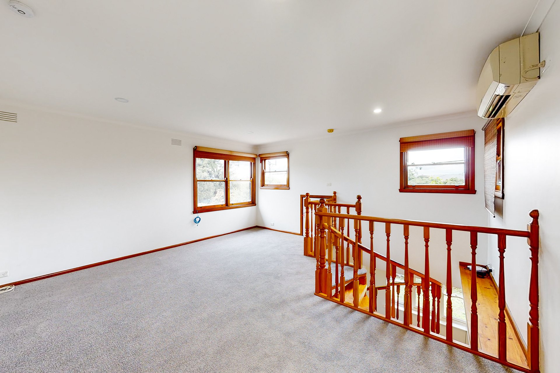 1321 Burke Road, Kew image 2