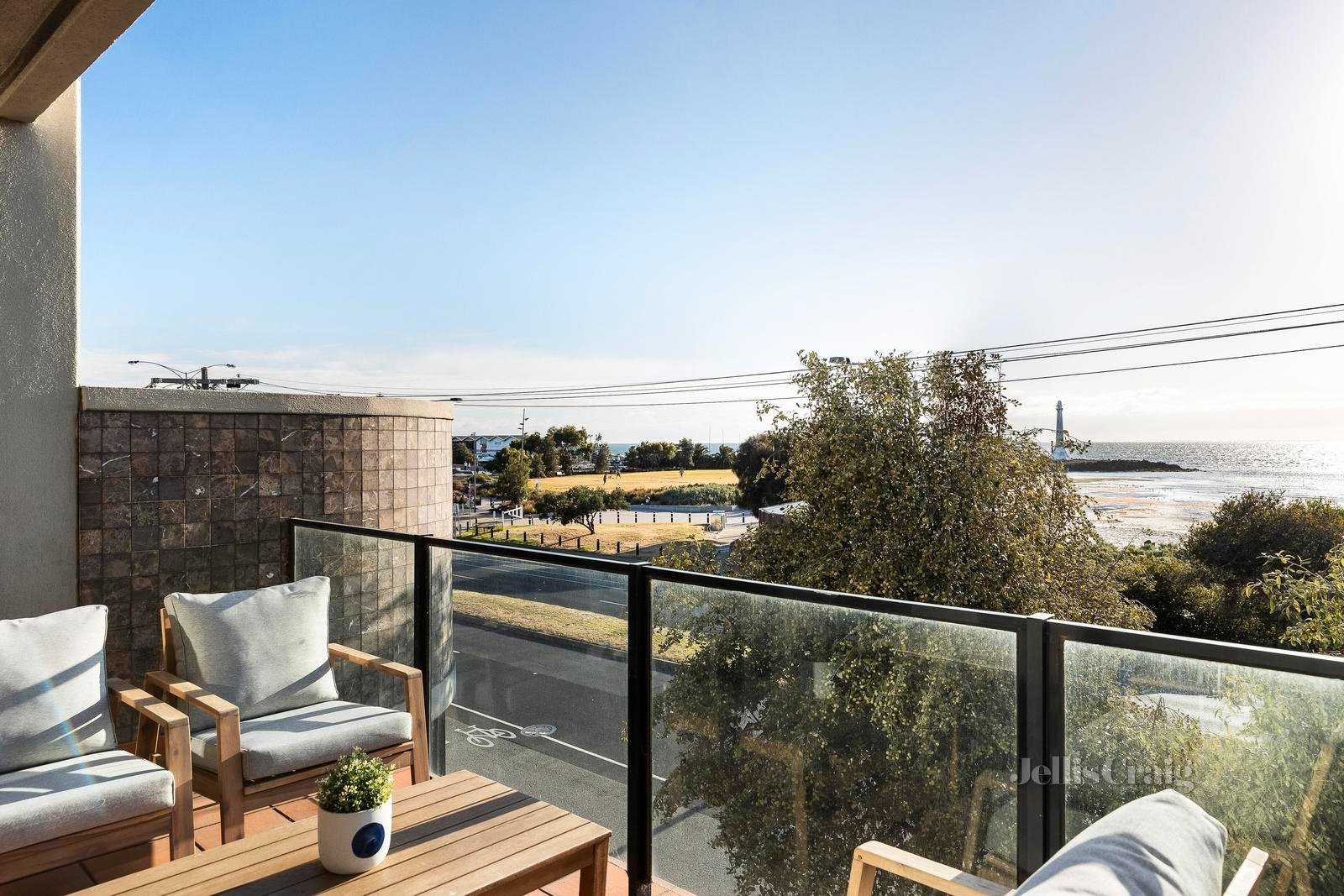 13/21 Marine Parade, St Kilda image 9