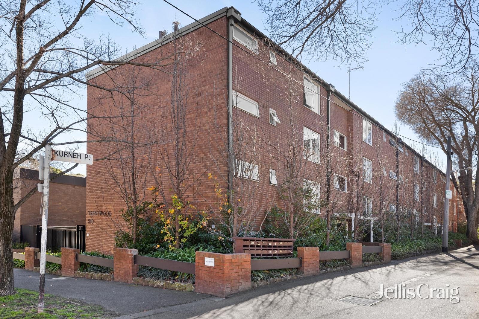 13/210 Domain Road, South Yarra image 1