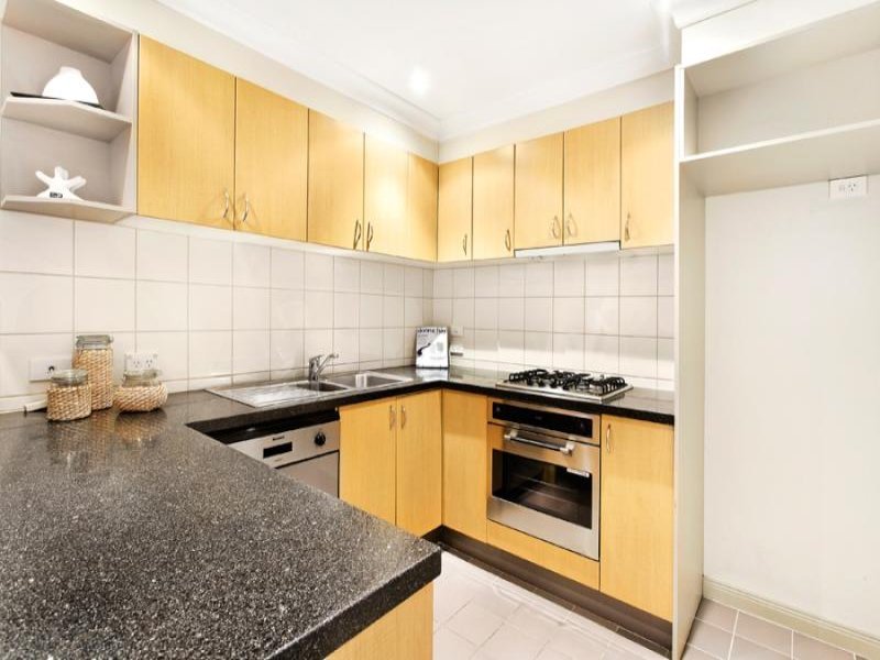 13/219 Auburn Road, Hawthorn image 4