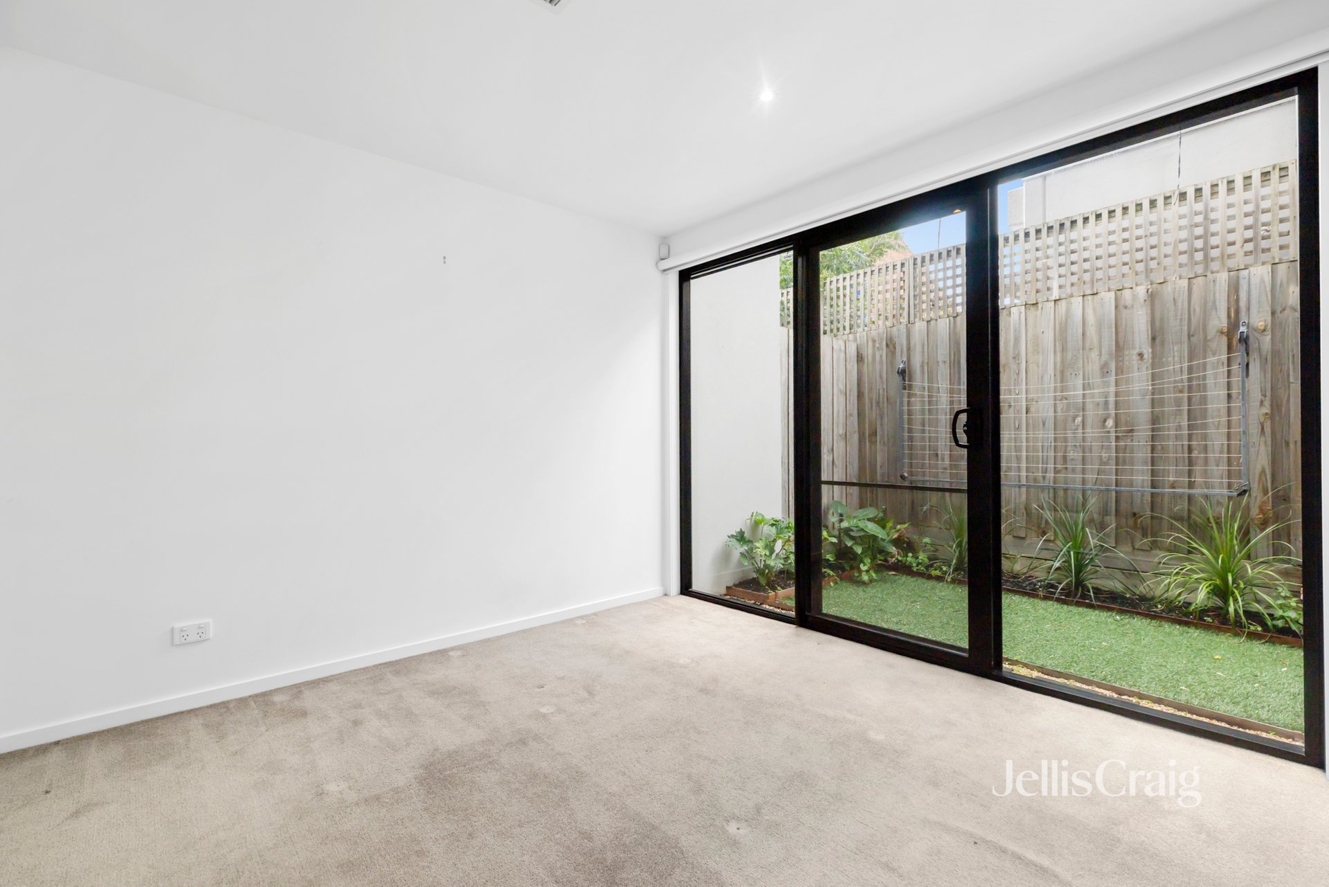 13/22 Buckingham Street, Richmond image 3