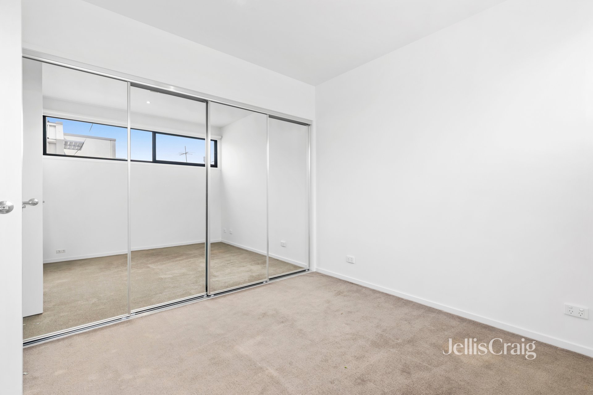 13/22 Buckingham Street, Richmond image 4