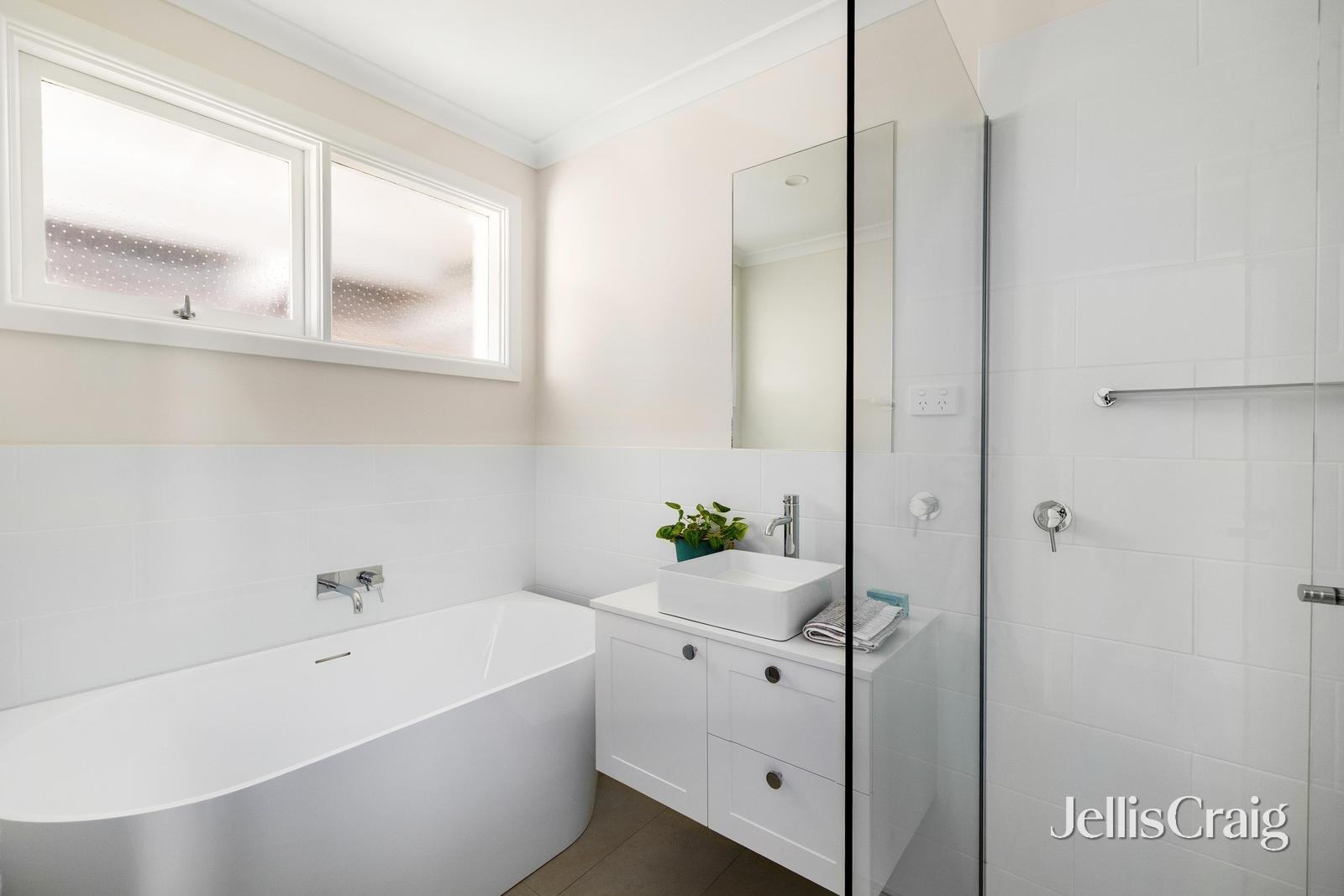 1/322 Mont Albert Road, Mont&nbsp;Albert image 7