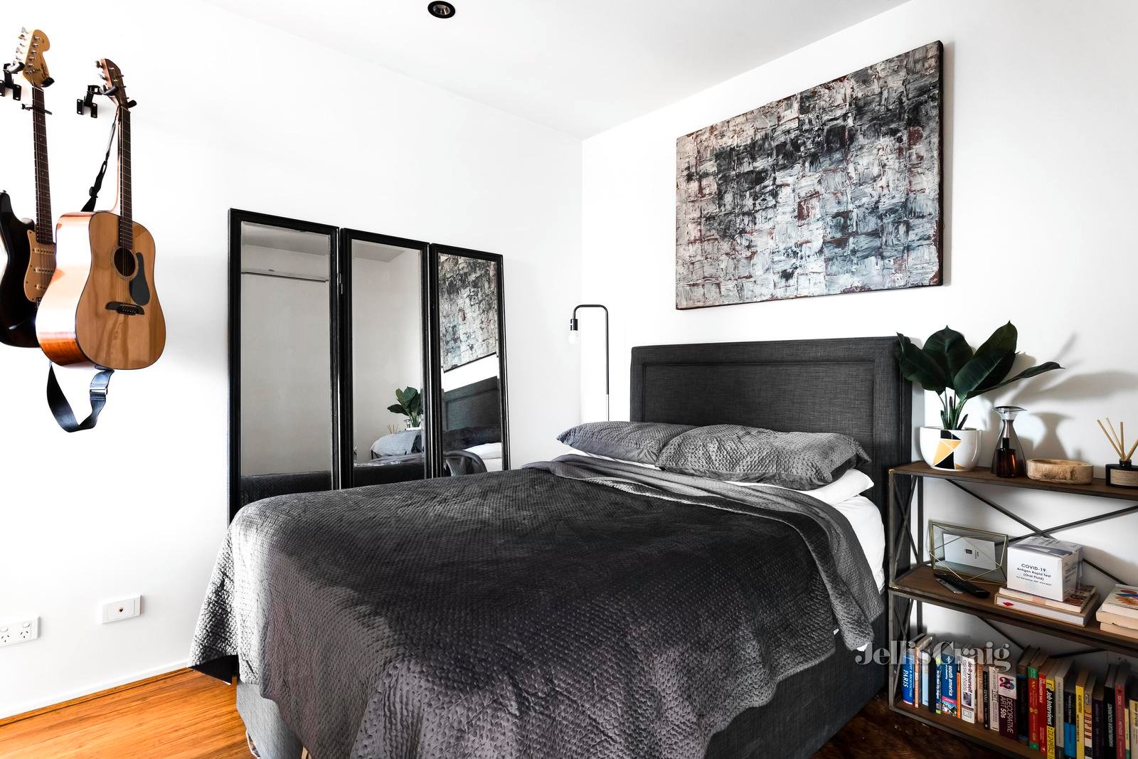 13/22 Saxon Street, Brunswick image 6