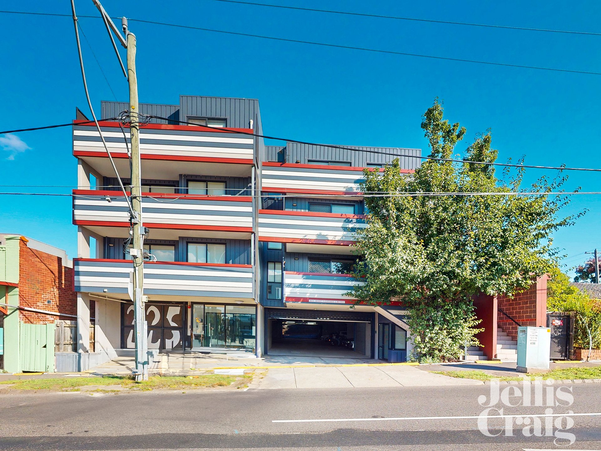 13/225 Buckley Street, Essendon image 1