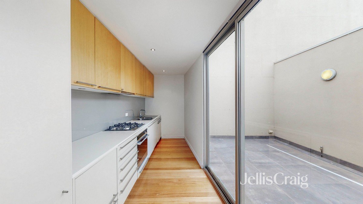 1/323 Church Street, Richmond image 4