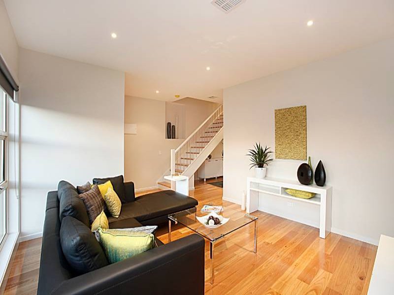 13 / 23 Soudan Road WEST FOOTSCRAY
