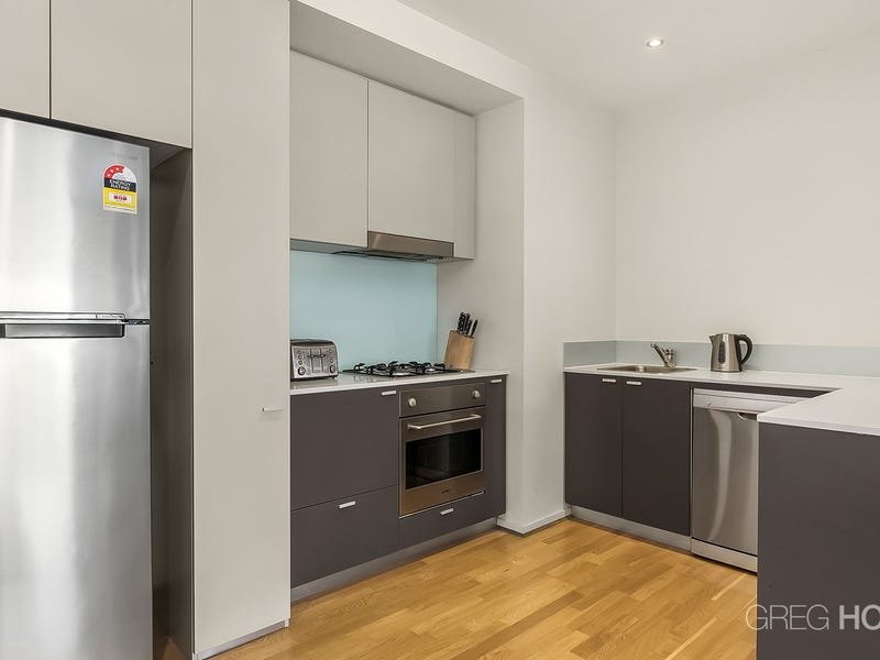 13/24-26 Milton Street, Elwood image 2