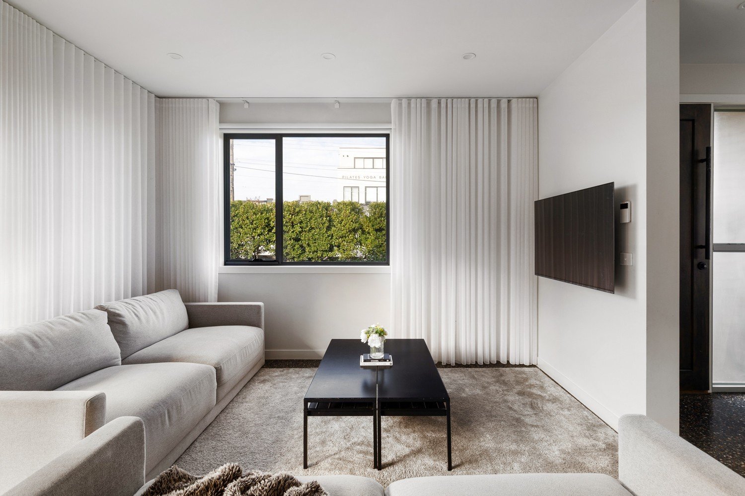 1/324 Buckley Street, Essendon image 4