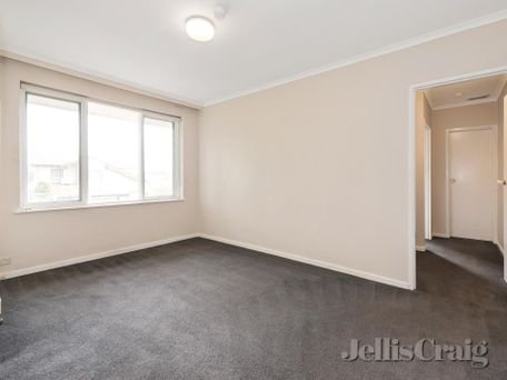 13/24 Dunoon Street, Murrumbeena image 2