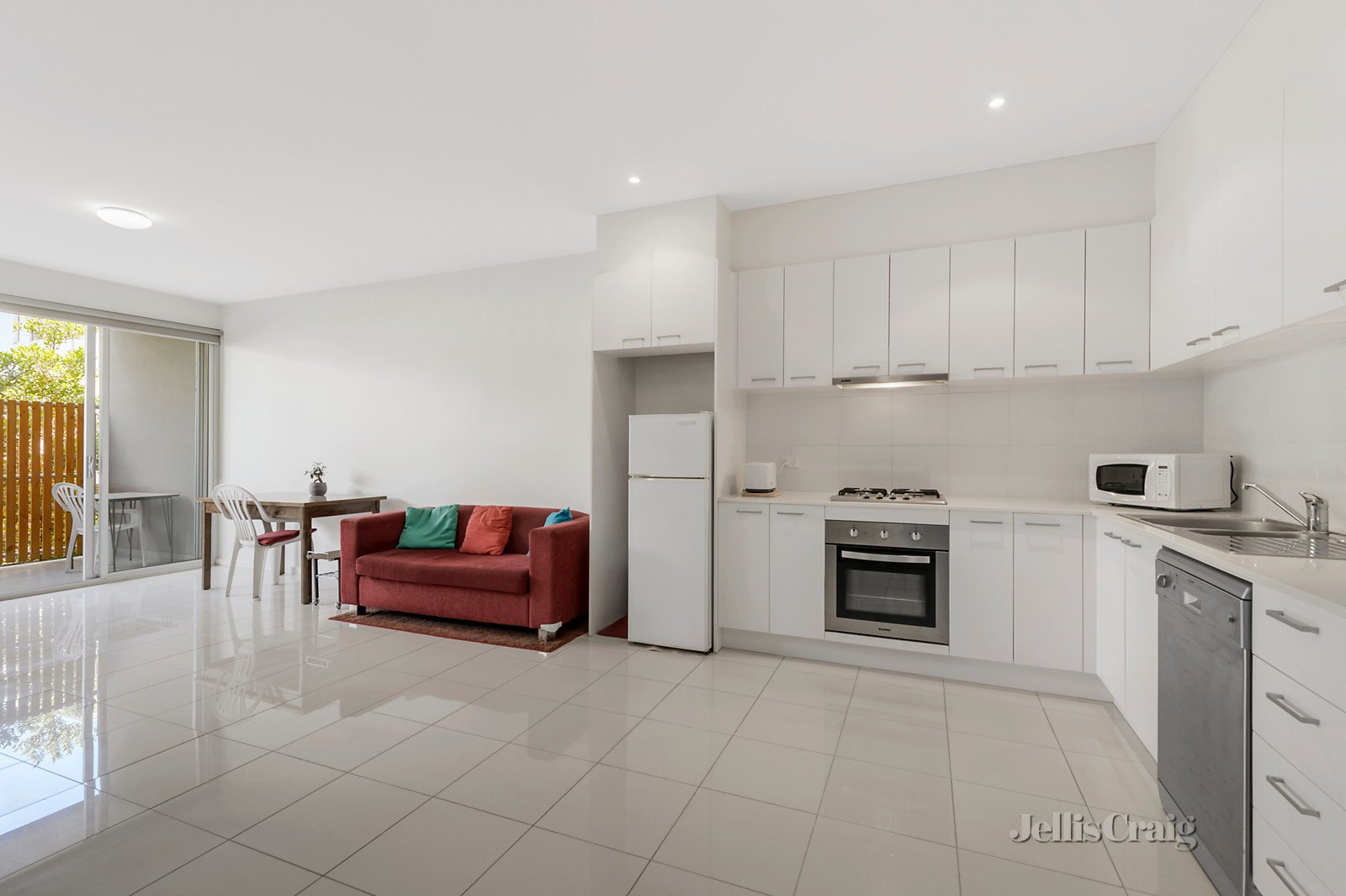 13/259 Canterbury Road, Forest Hill image 1