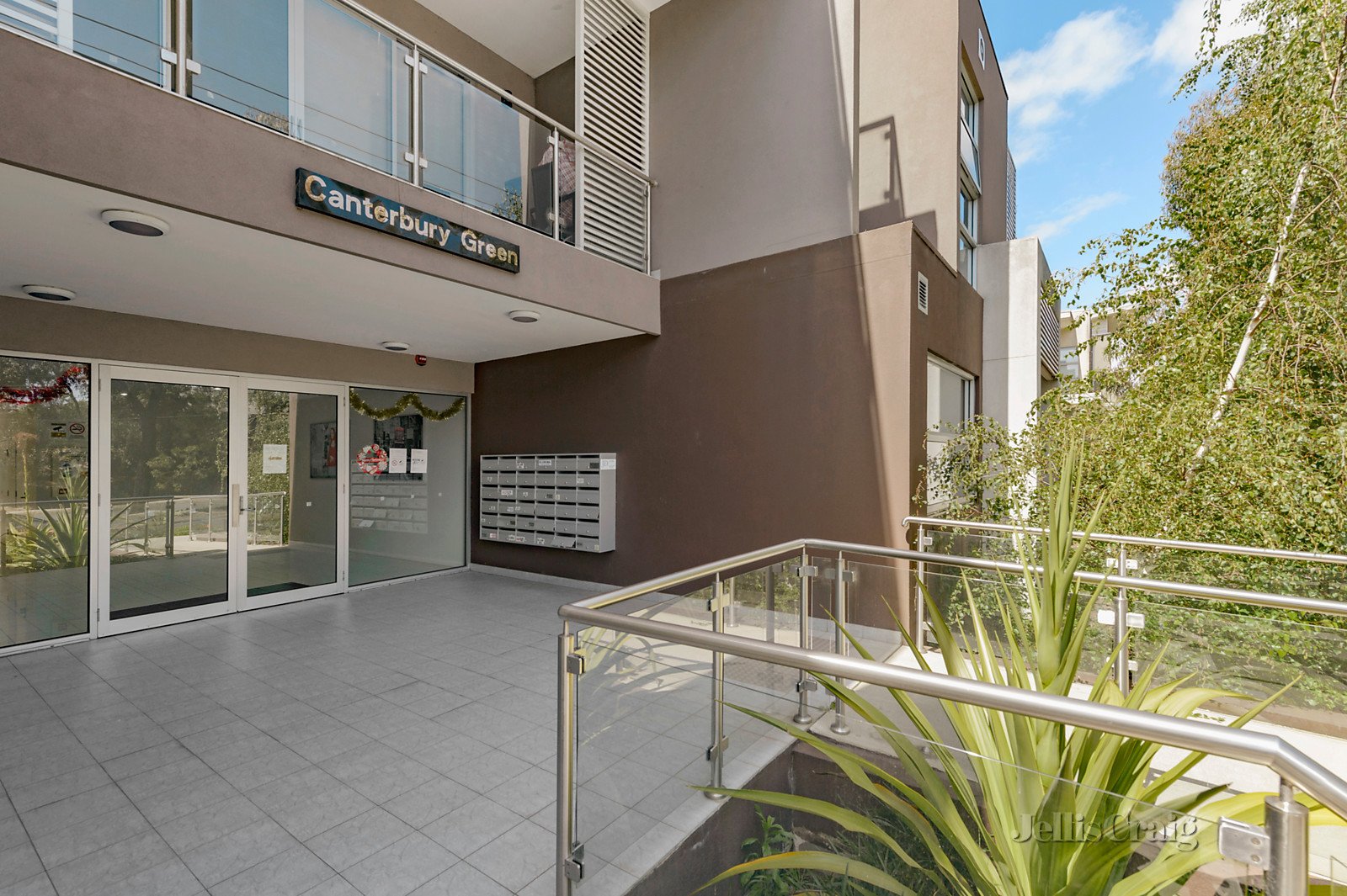 13/259 Canterbury Road, Forest Hill image 2