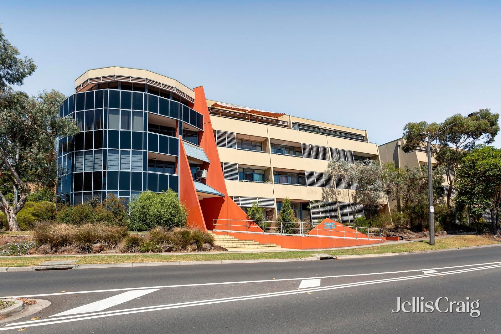13/265 Para Road, Greensborough image 8