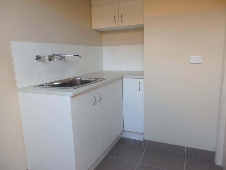 1/327 Church Street, Herne Hill image 7